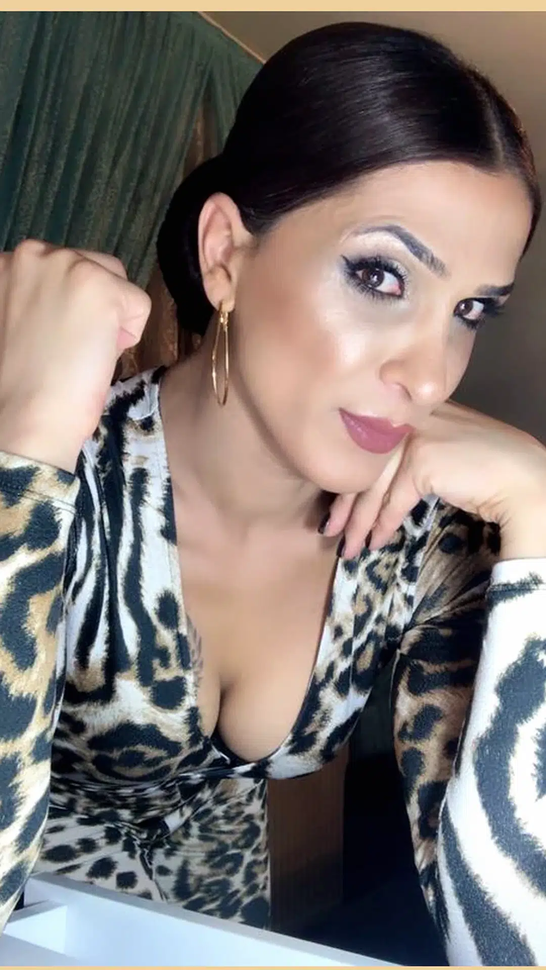 Ankara escort makalesi için kütüphane görseli 34, 01 portre